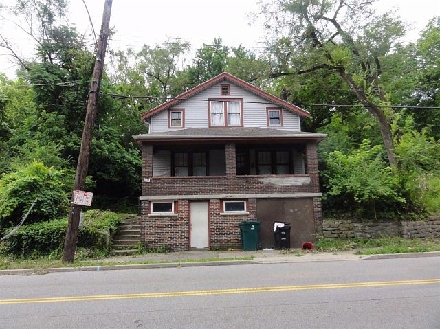 1st image of 1613 Carll St