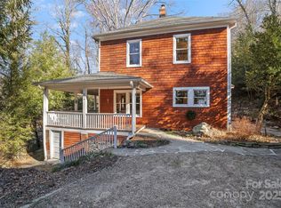 206 Yates Ave, Black Mountain, NC 28711