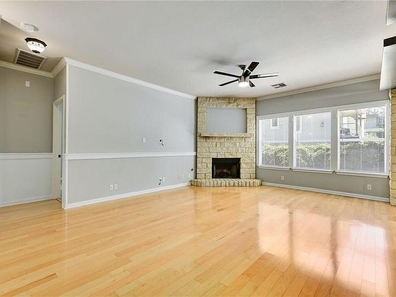 3rd image of 4002 Cargill Dr