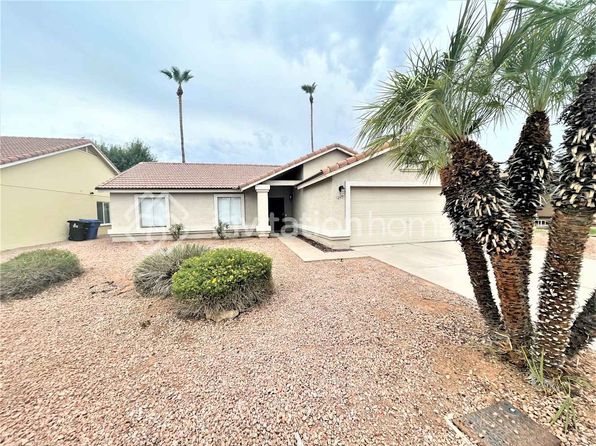 1249 E Douglas Ave