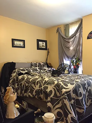 Rented by P Management | media 9