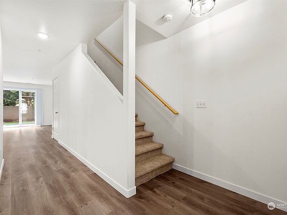 3rd image of 15414 35th Avenue W #45