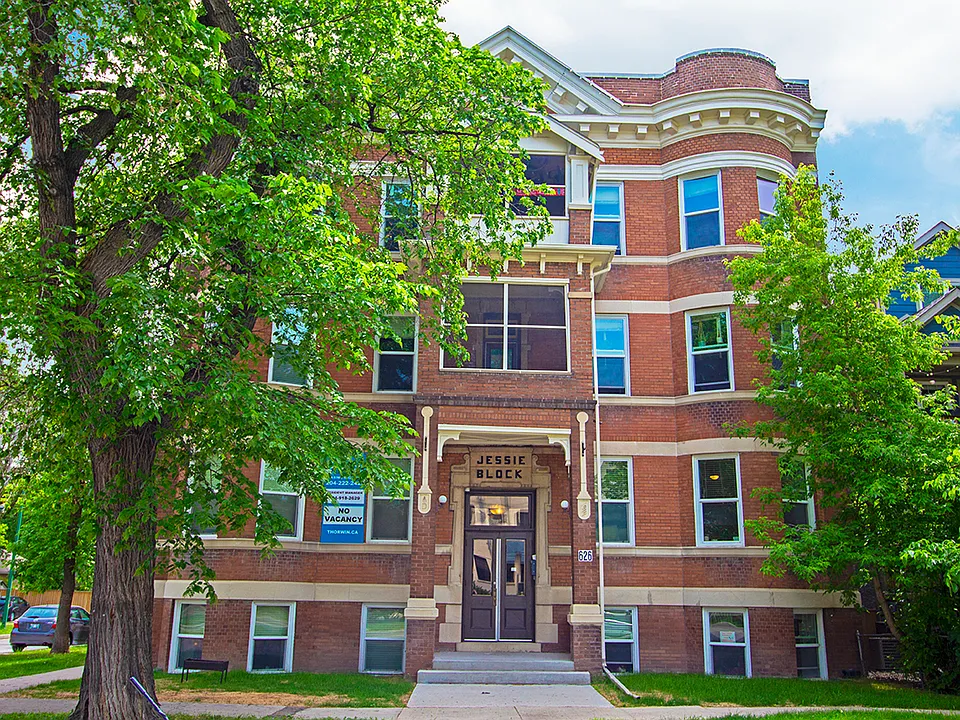 626 Jessie Ave #8