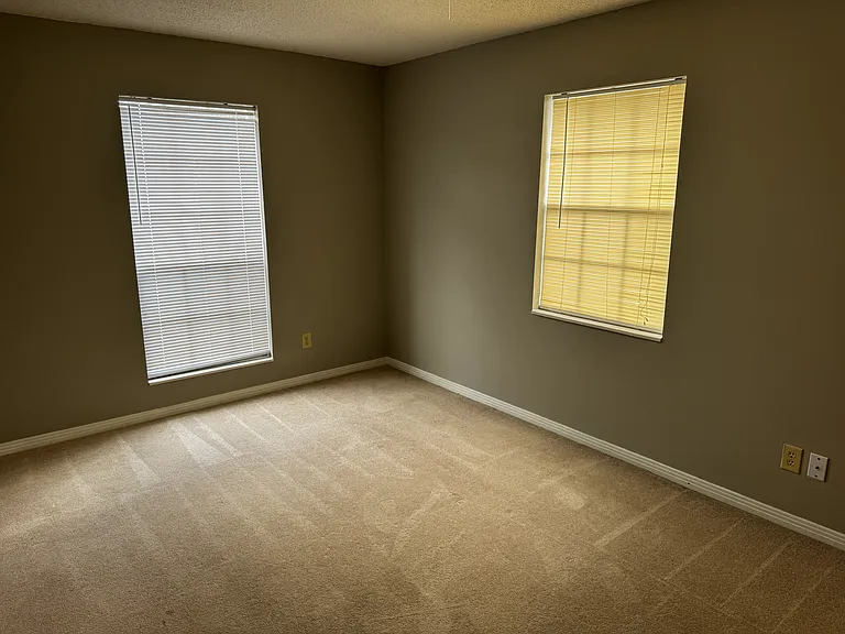 5941 Leesway Blvd — Photo 28