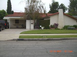 7253 Hatillo Ave, Winnetka, CA 91306