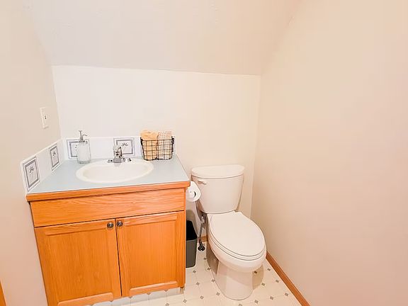 4th image of 5023 W 36th St