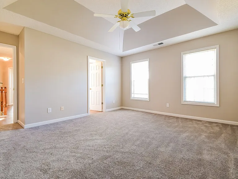 208 Chesapeake Ln — Photo 11