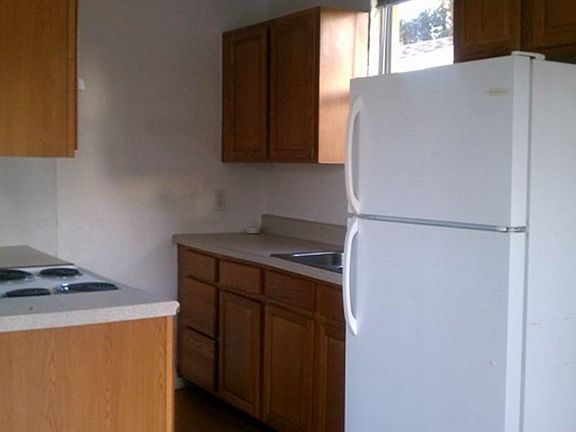 5th image of 673 W Osceola St #B