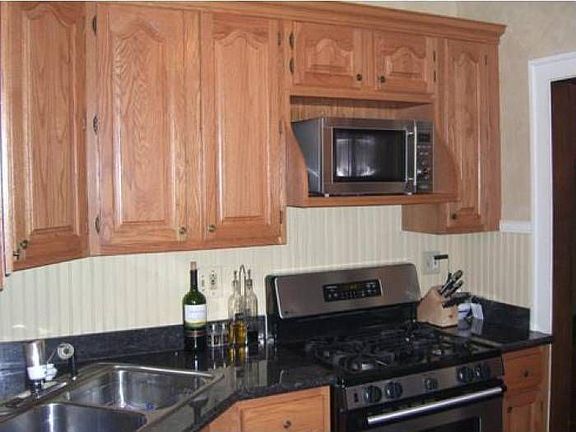 4th image of 1623 Newcastle Ave