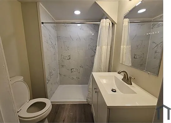 828 Arncliffe Rd — Photo 22