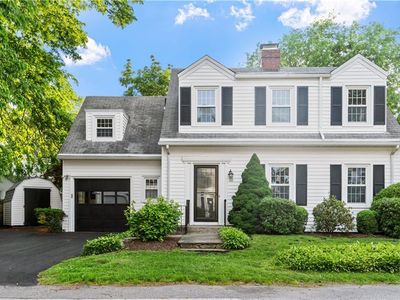 20 Bowen St E, Rumford, RI, 02916