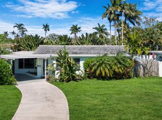 909 SE 16th Place, Deerfield Beach, FL 33441