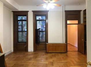 317 W 82nd St #2R, New York, NY 10024