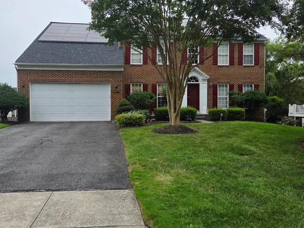 15114 Roving Wood Dr, Bowie, MD 20715