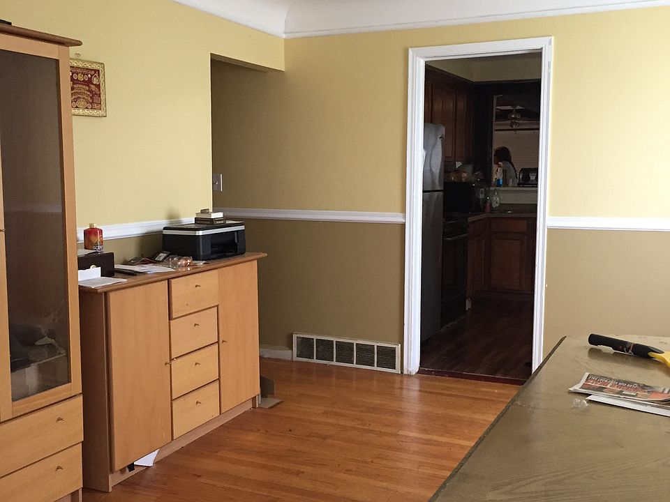 2nd image of 397 Amherst St
