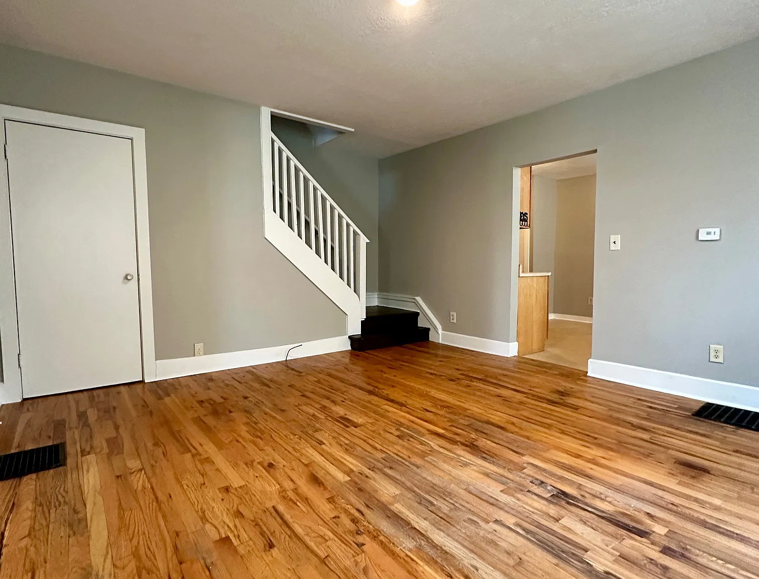 3 bed, 1550 sqft, $975 — Photo 4