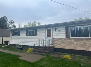 2423 E 41st St, Hibbing, MN 55746