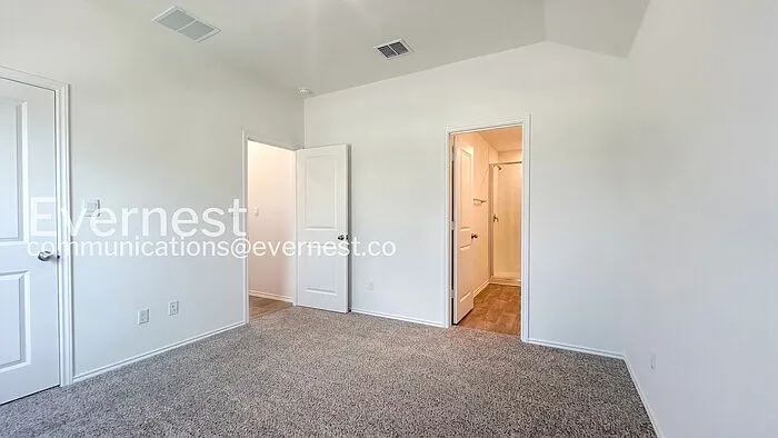 320 Santo Domingo Rd — Photo 10