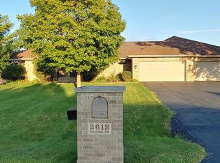 2612 Cessna Cir, Poplar Grove, IL 61065