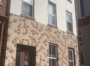 27 S 11th St APT 3, Reading, PA 19602