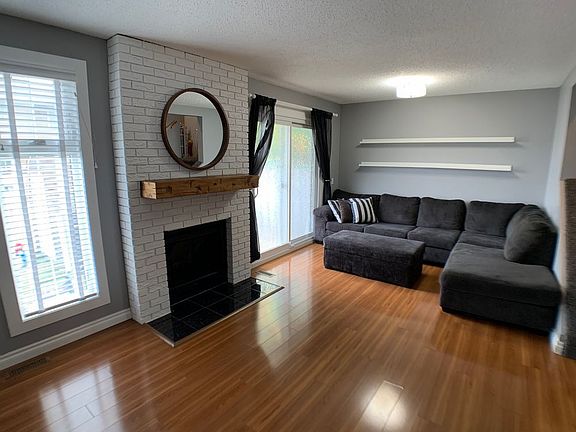 2nd image of 123 Astum Ct