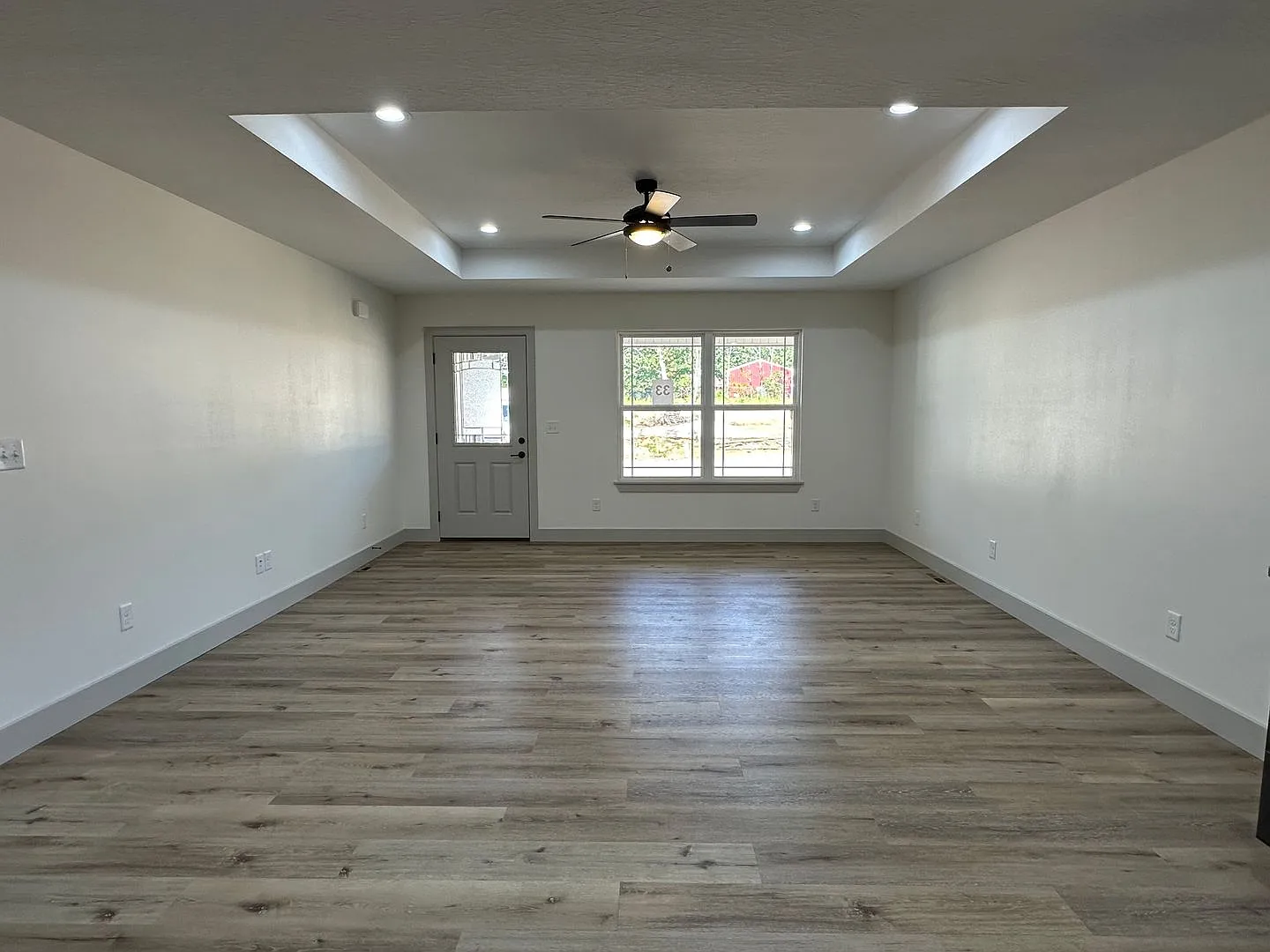 NEW 5 Bed 3 Bath w/ Walk Out Basement Waynesville School District — Photo 2