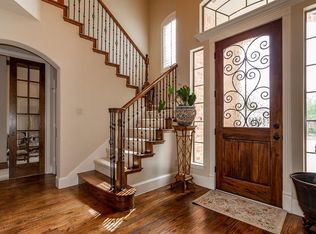 901 Chumley Rd, Garland, TX 75044