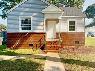 622 Temple Ln, Newport News, VA 23605