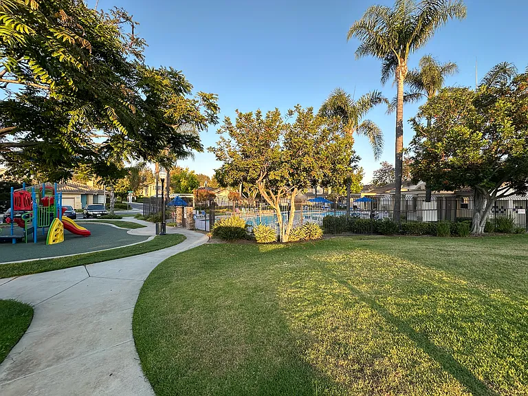 4508 Via Arandana — Photo 22