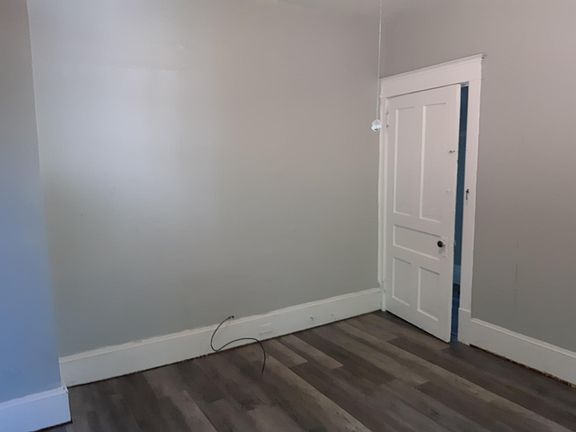 3rd image of 164 W Railroad St #2