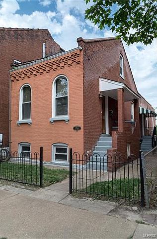 1st image of 2704 Lemp Ave