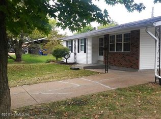 945 Lexington Park, Florissant, MO