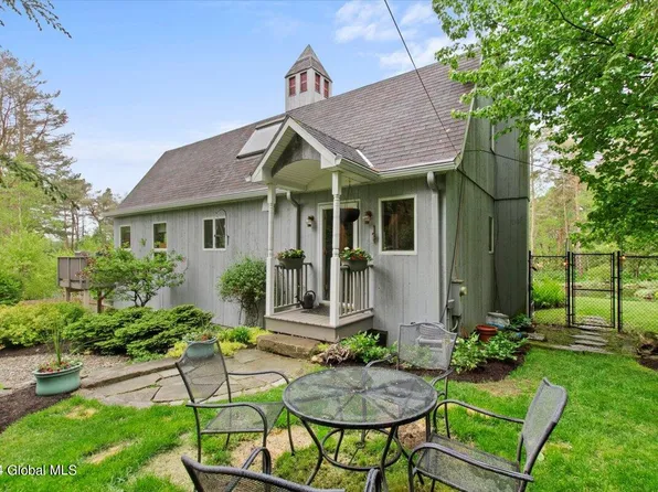 47 Cobble Hill Road, Eagle Bridge, NY 12057