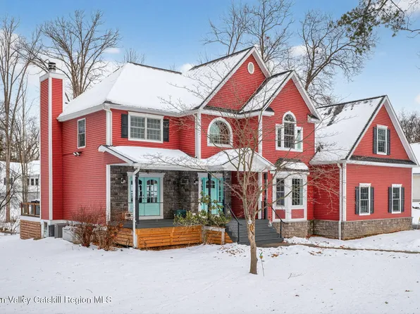 30 Alison Court, Kingston, NY 12401