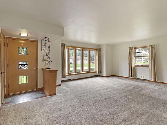 4th image of 8920 20th AVENUE