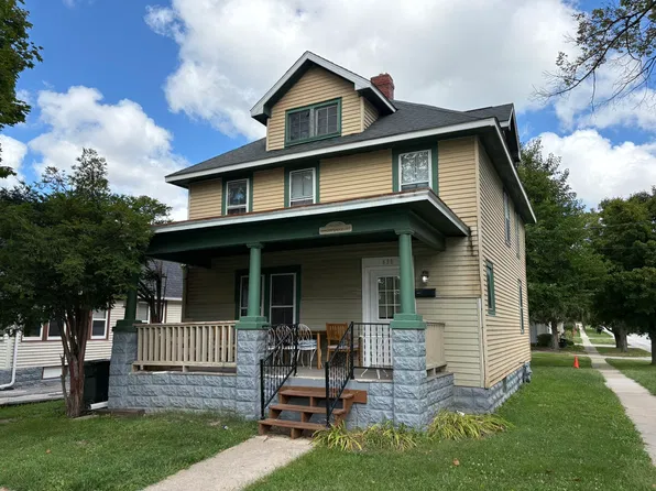 630 E Bloomington St, Iowa City, IA 52245