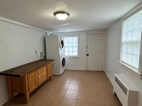 4th image of 113 Woods Dr