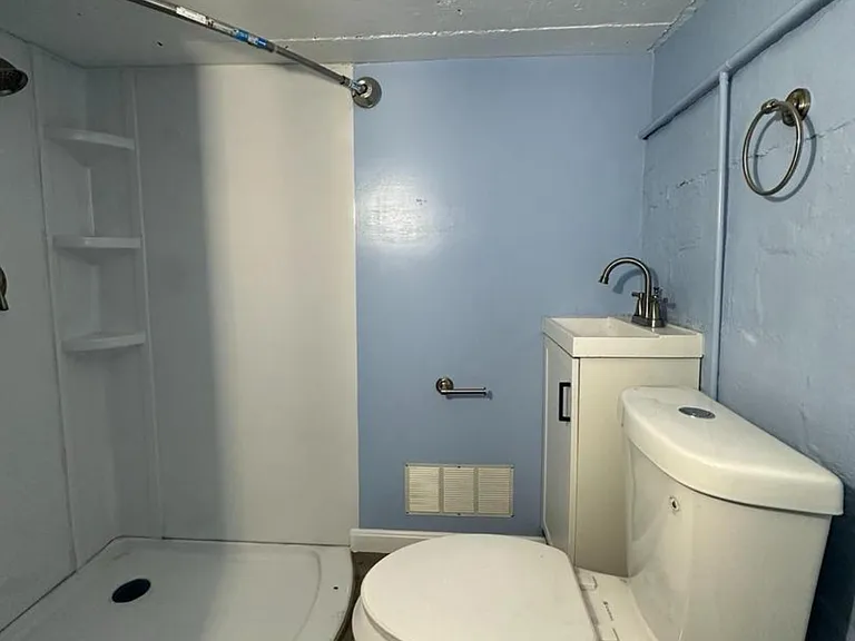 49 N Monastery Ave #BASEMENT — Photo 10