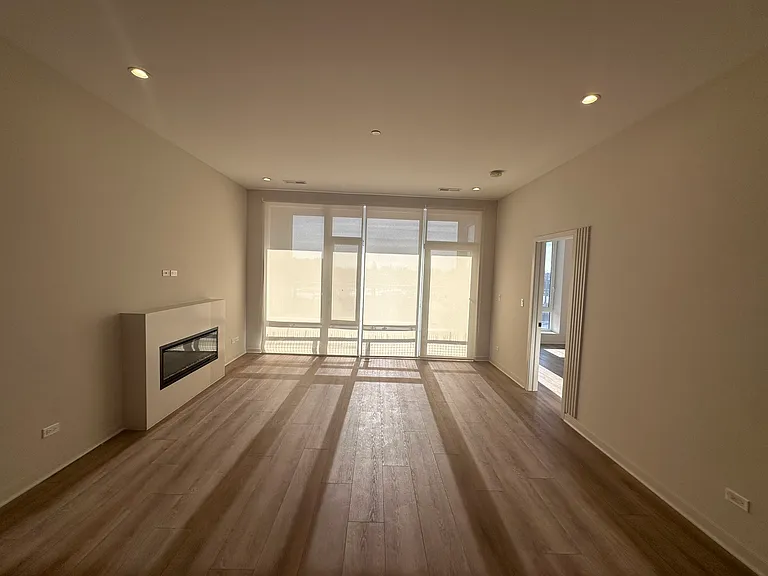 3207-306 N Narragansett Ave #3-306 — Photo 5