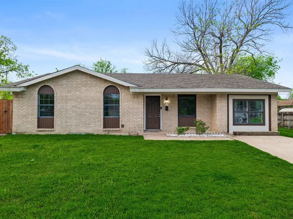 2605 Laurel St, Grand Prairie, TX 75050