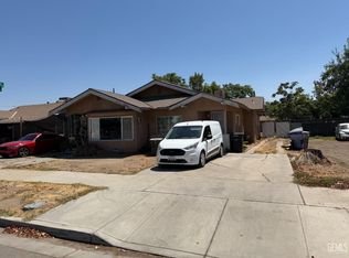 428 L St, Bakersfield, CA 93304