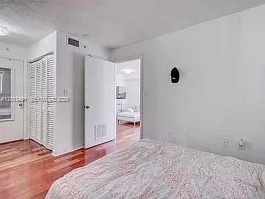 102 SW 6th Ave #405 — Photo 15