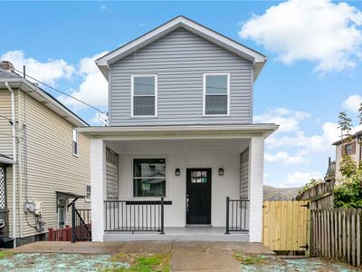 735 6th Ave, Coraopolis, PA, 15108