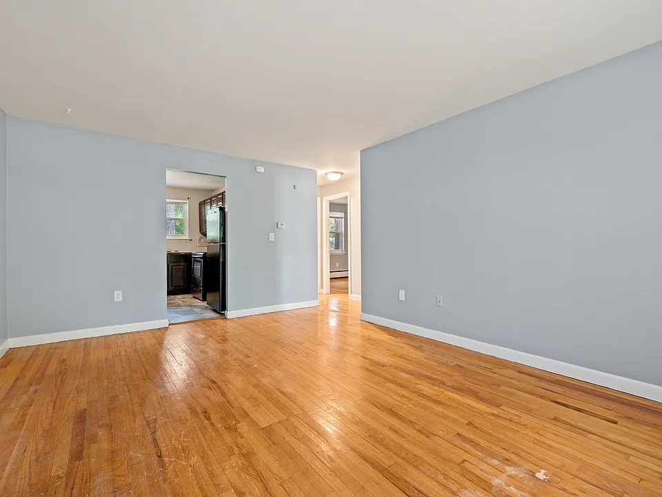 106 Central Ave #2