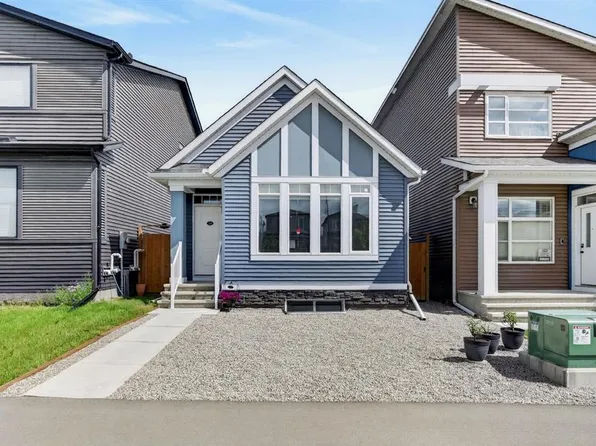 156 S Belmont Blvd SW, Calgary, AB T2X 4W1