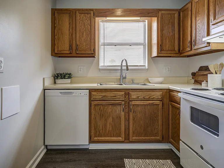 714 N North St #14 — Photo 12