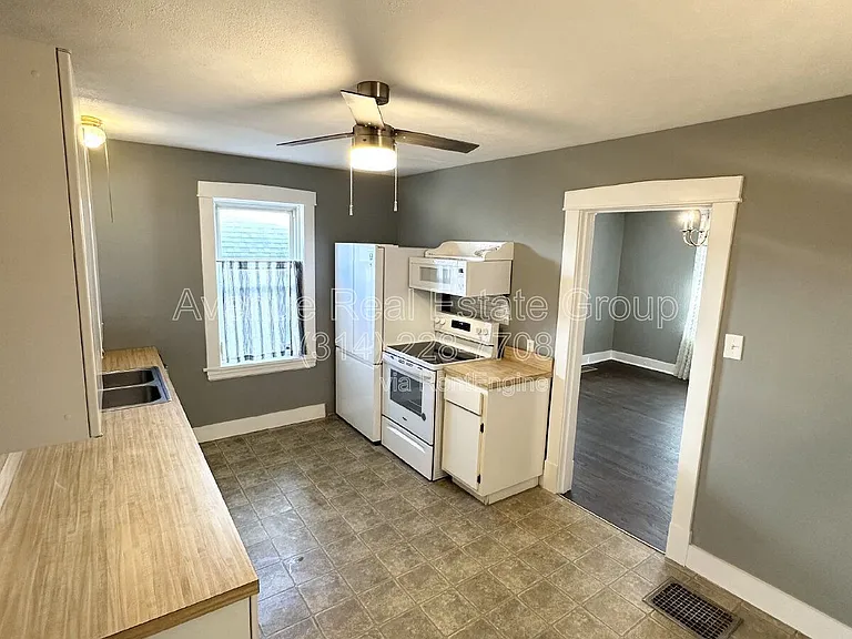 19 Hardith Hill Ct — Photo 24