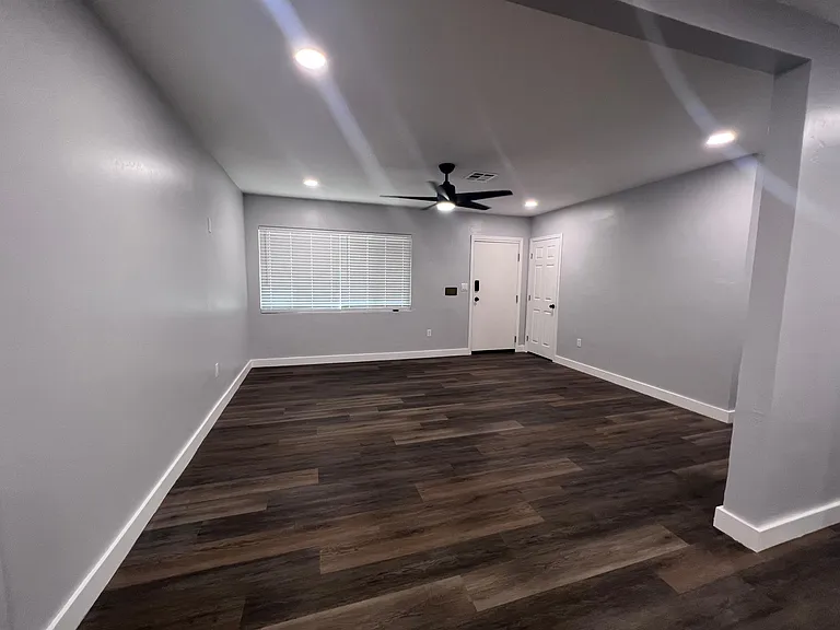 1610 S College Ave #2 — Photo 3