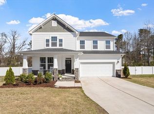 68 Salem Village Dr, Fuquay Varina, NC 27526
