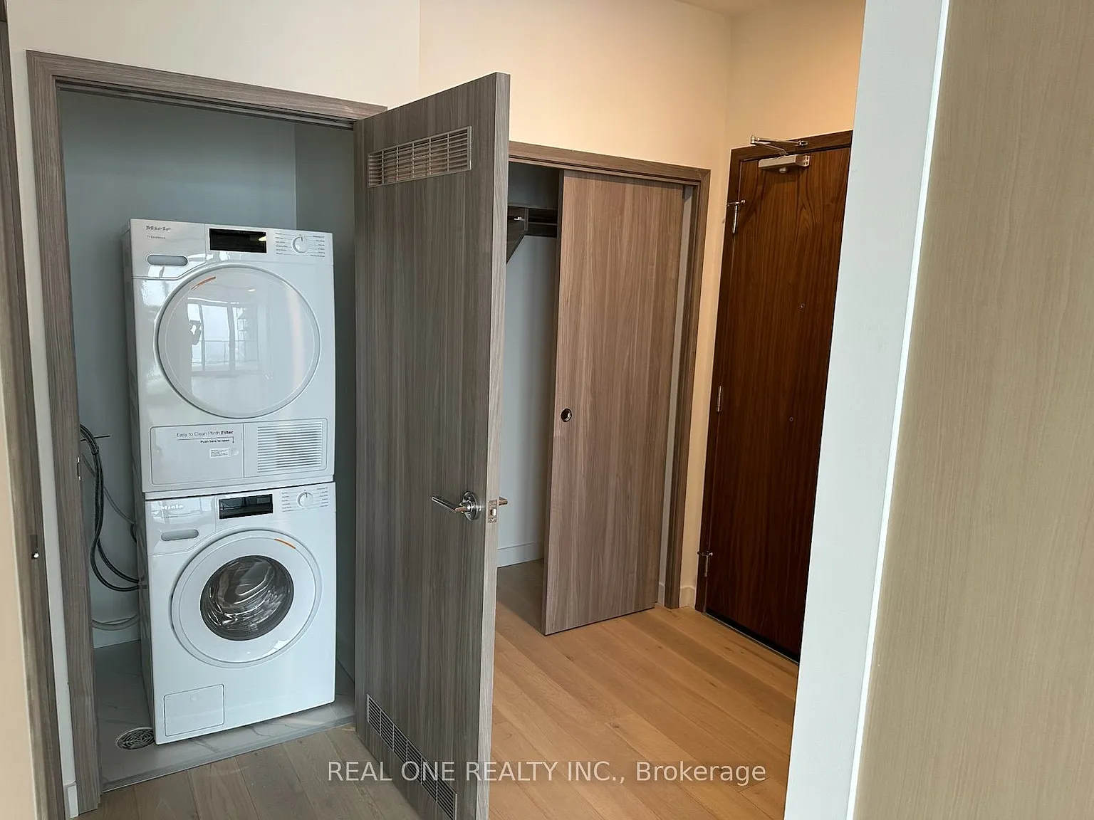 2 bed, $3,700 — Photo 4